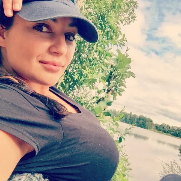Мария алексютина саратов фото Фотографии Анны Алексютиной