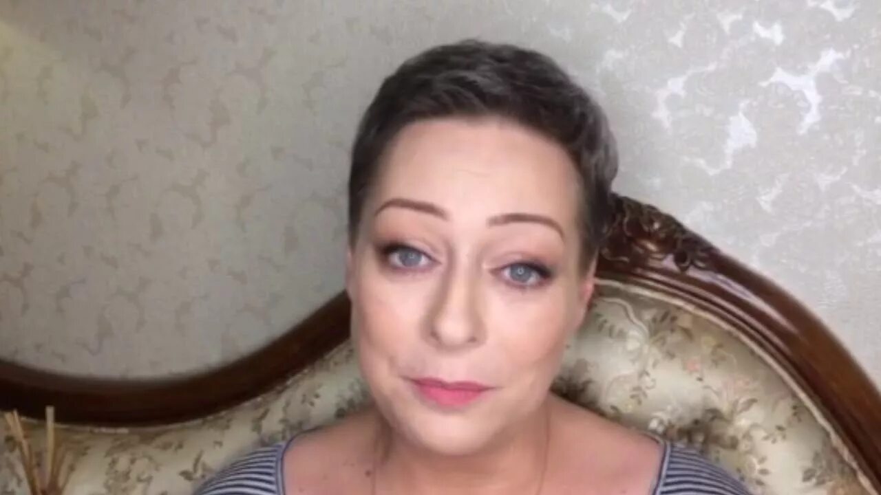 Мария аронова стрижка фото Мария Аронова приглашает на спектакль ЦветаеваGALA "Немного о любви" - YouTube