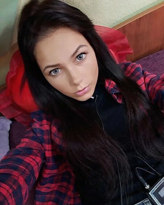 Мария филиппова ведущая фото Социальные сети участников #381 " Новости Дом 2