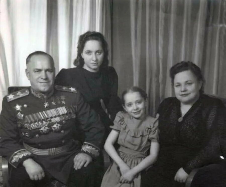 Мария георгиевна жукова фото История особого знака отличия высших офицеров Советского Союза Читать статьи по 