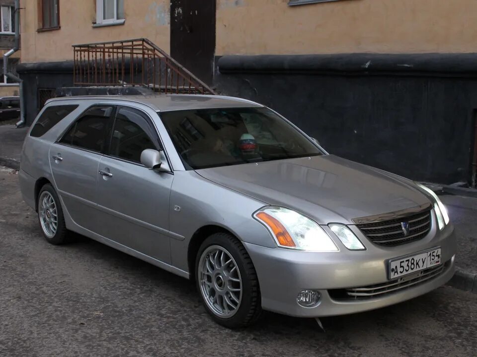 Марк 2 блит фото Обул летние тапки - Toyota Mark II Blit, 2 л, 2002 года шины DRIVE2