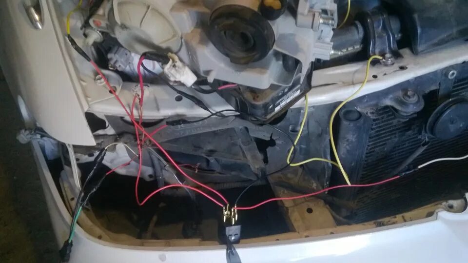 Марк 2 точки подключения Подключение 3-х секционных ксеноновых фар - Toyota Mark II (100), 2,5 л, 1999 го