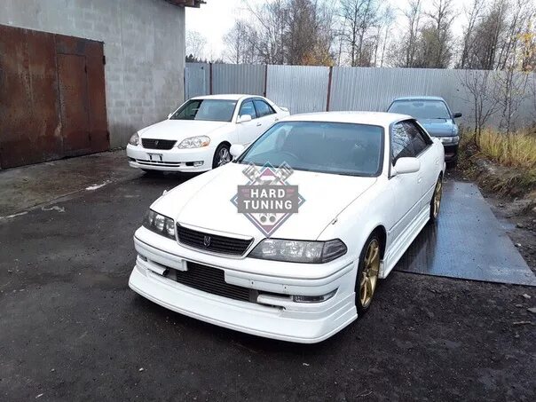 Марк 2 тюнинг бампер Накладка на передний бампер TRAUM Toyota Mark 2 100 рестайлинг. Купить накладка 