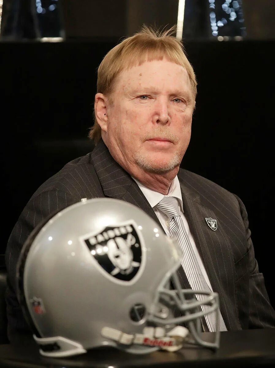 Марк дэвис фото в молодости Mark Davis: The Raiders Owner 2024 Update - Players Bio