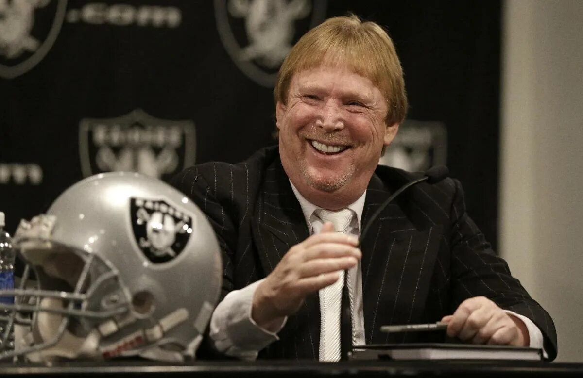 Марк дэвис фото в молодости Report: Chargers, Raiders joining forces on shared stadium bid in L.A.
