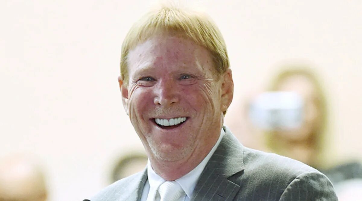 Марк девис миллиардер фото The MMQB 100: No. 4: Mark Davis - Sports Illustrated