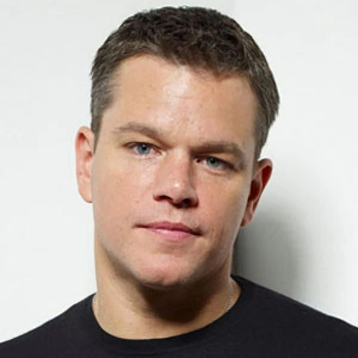 Марк дэймон фото Matt Damon - Breakdancer