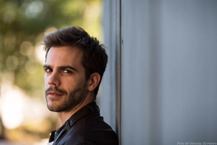 Марк клотет фото Marc Clotet movies list and roles (Fanatico - Season 1 Sub: Eng, The Hockey Girl