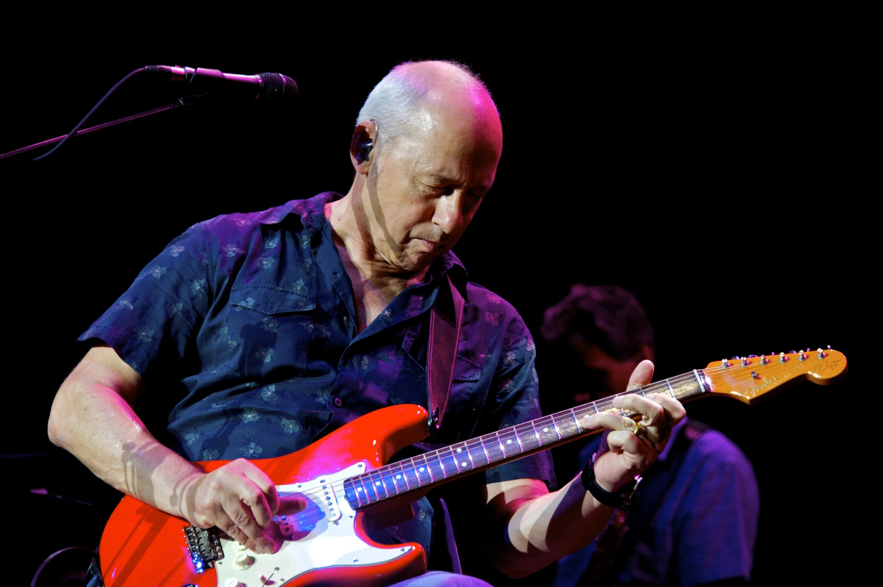 Марк нопфлер сейчас фото Mark Knopfler Not Attending Rock Hall Ceremony