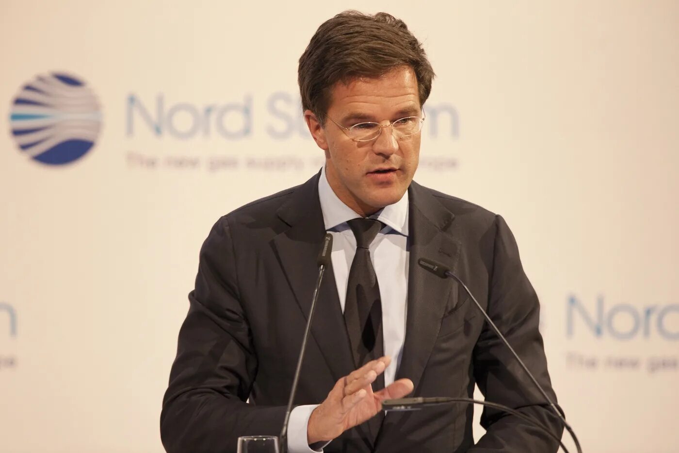 Марк рютте фото в молодости "Matthias Warnig, Managing Director Nord Stream and Pietro F. Tali, Deputy Chair