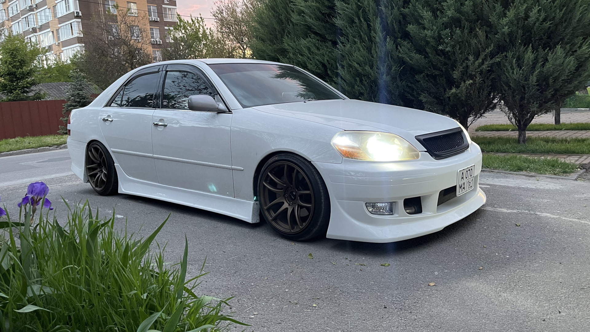 Марк сугроб фото Toyota Mark II (110) 2.5 бензиновый 2000 Турбо сугроб на DRIVE2
