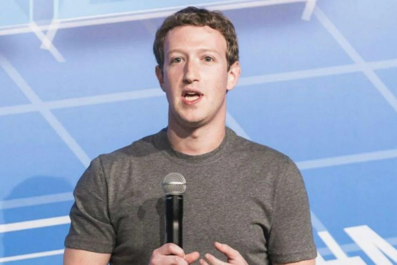 Марк цукерберг фото Blue Streak Daily on Twitter Mark zuckerberg, Entrepreneur infographic, Zuckerbe