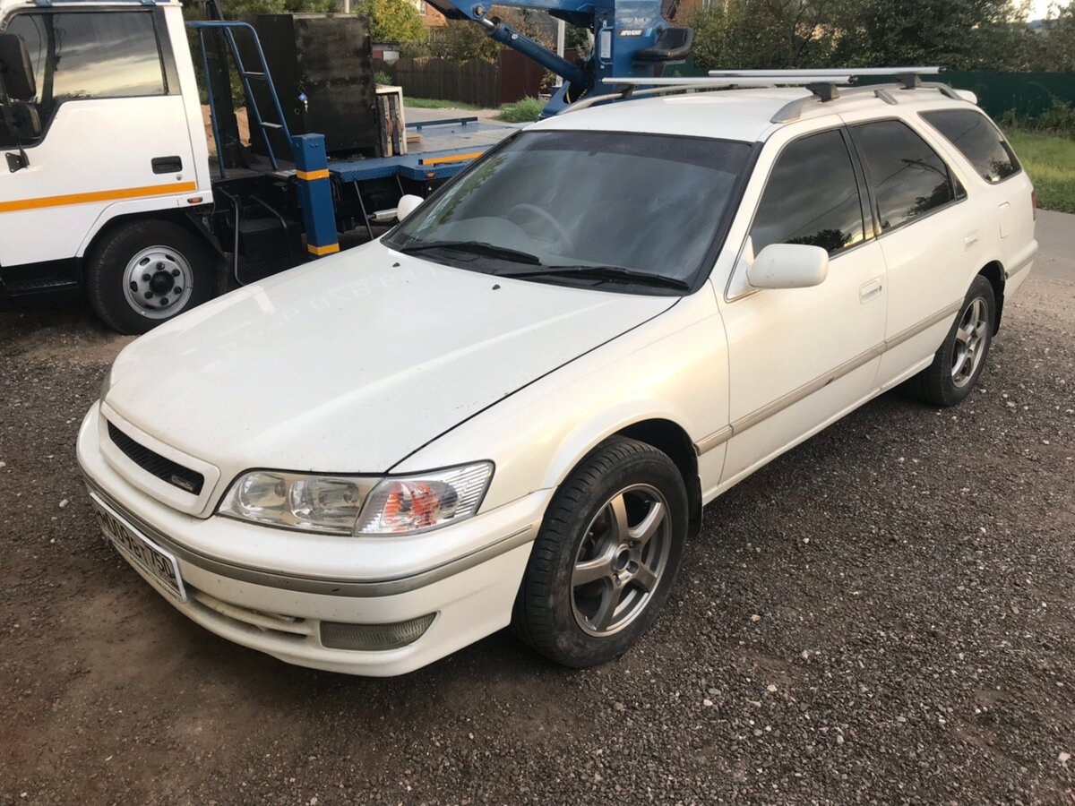 Марк универсал фото Купить б/у Toyota Mark II VIII (X100) Qualis 2.5 AT (200 л.с.) 4WD бензин автома