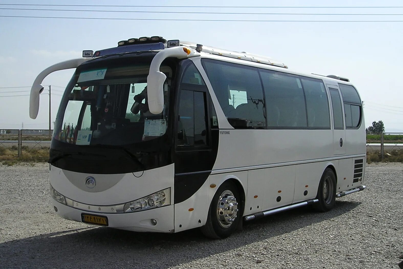 Марка автобуса ютонг фото File:Yutong tourist coach, Iran. (26535964879).jpg - Wikimedia Commons