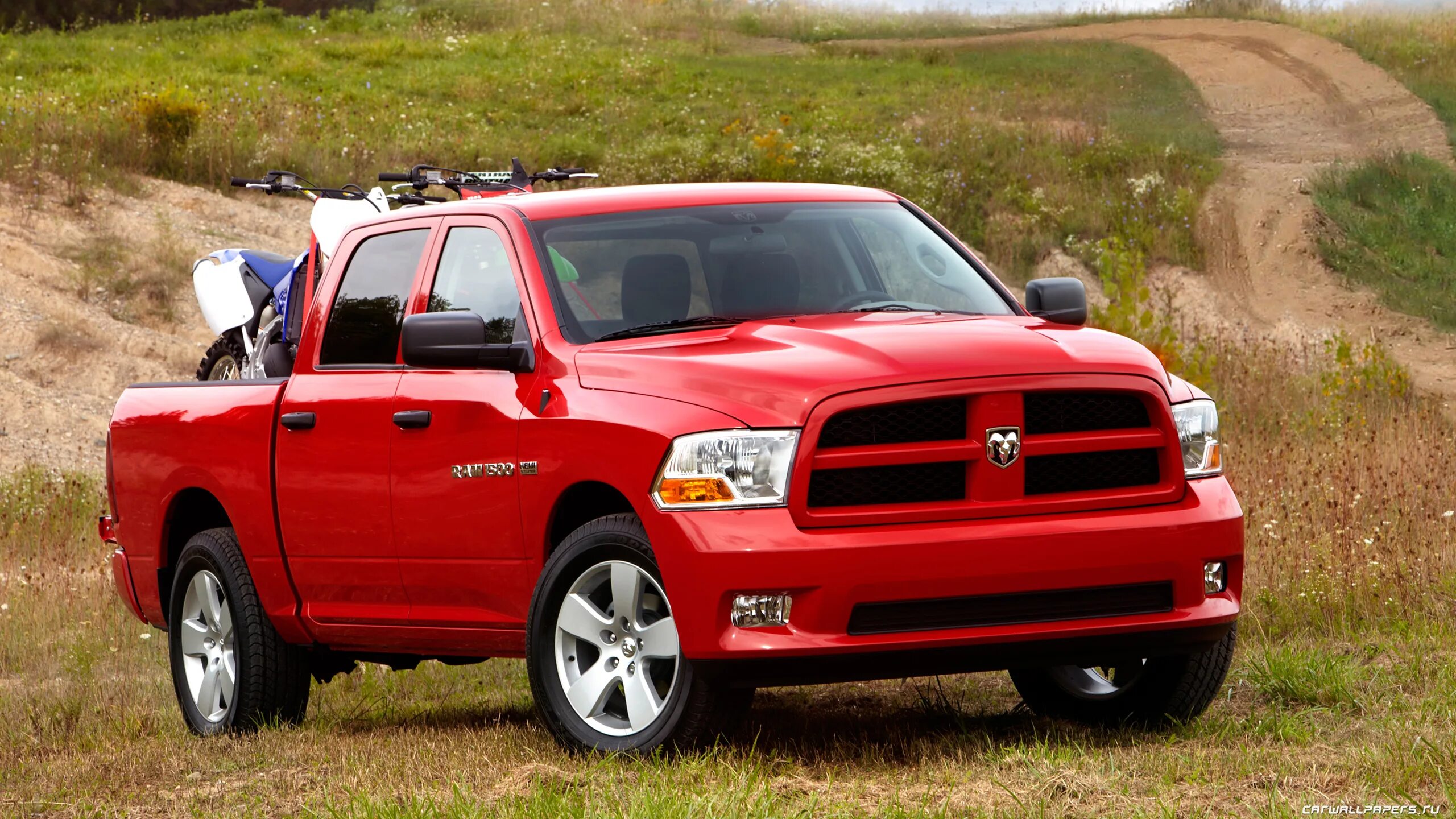 Марка додж фото Обои на рабочий стол автомобили Ram 1500 Express Crew Cab - 2012