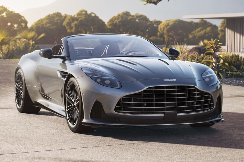 Марка машины астон мартин фото Aston Martin DB12 Volante onthuld - AutoWeek