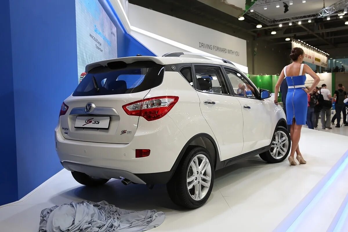 Марка машины чанган фото чье производство Китайский кроссовер Changan CS35 начали производить в России :: Autonews