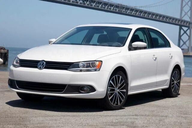 Марка машины джетта фото Купить Комплект противотуманных фар Volkswagen Jetta 6 2010-2013г в Новосибирске