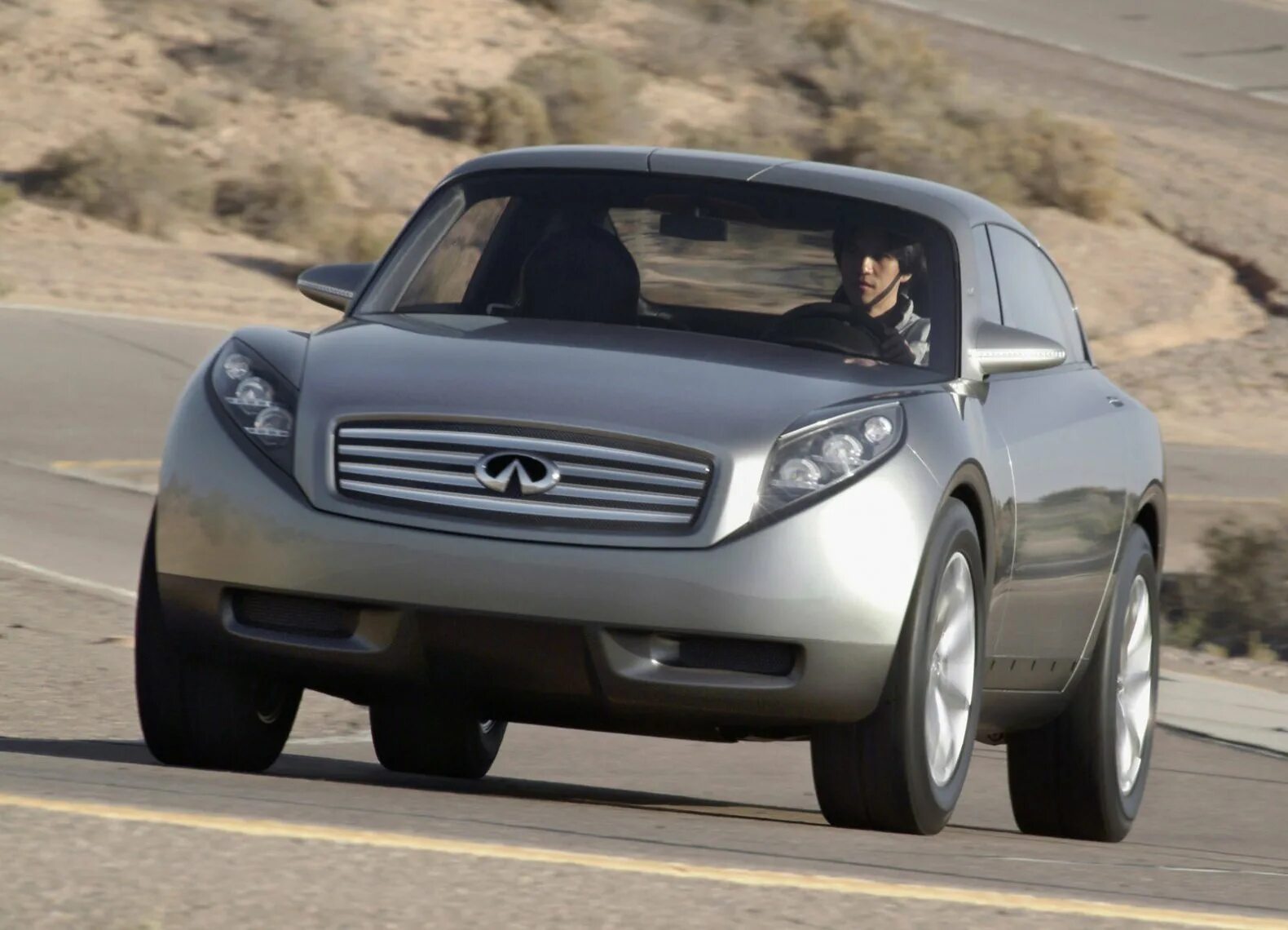Марка машины инфинити фото Infiniti Triant Concept фотоальбом - автомобильный журнал Simplycars.ru