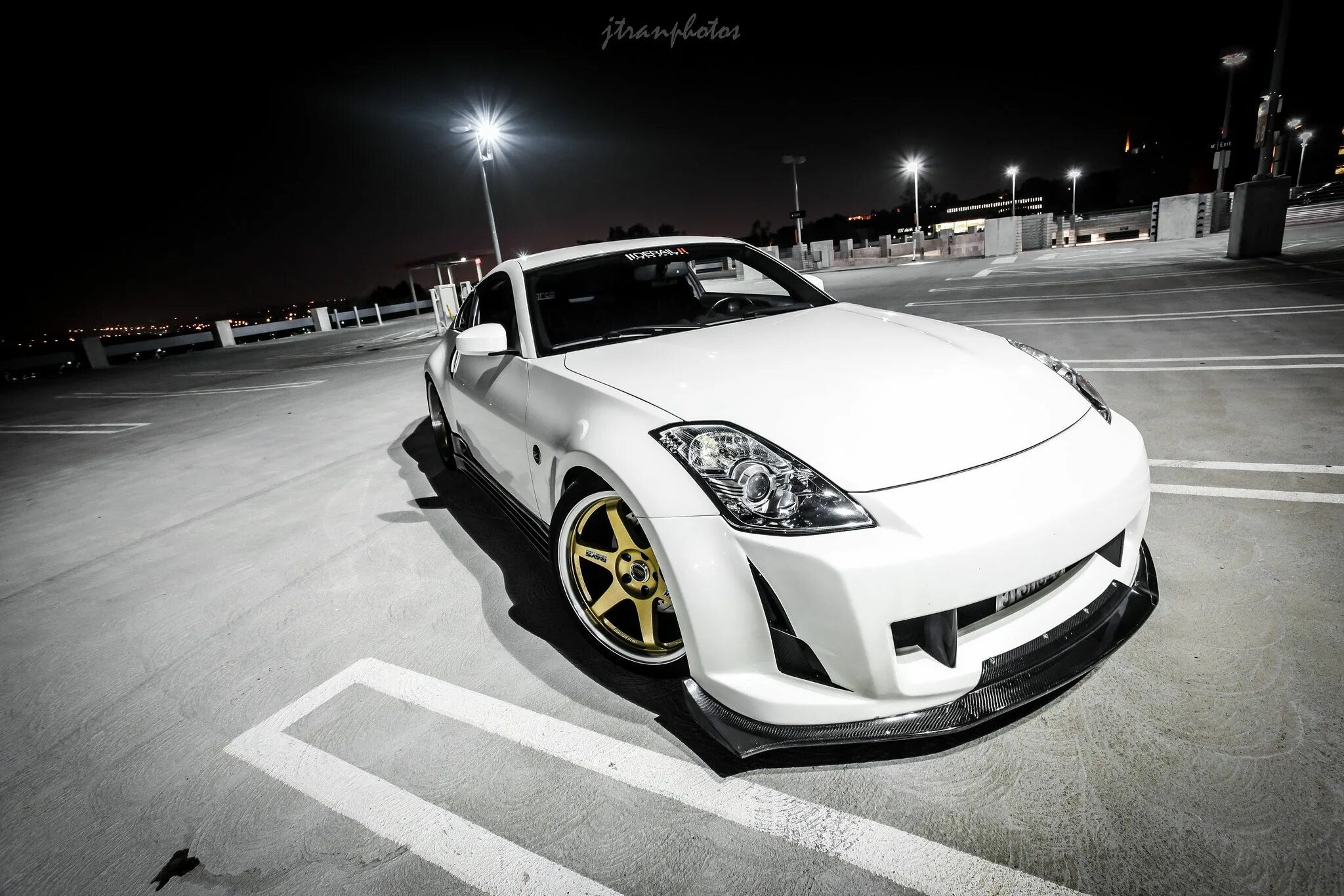 Марка машины тюнинг Ultimate 350z Front Lip Guide Cover