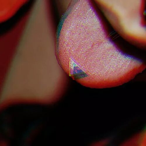 Марка на языке фото Backsp1n - Acid Dropper (Original Mix) by ▼ Chirs M Ф Ф N ✞
