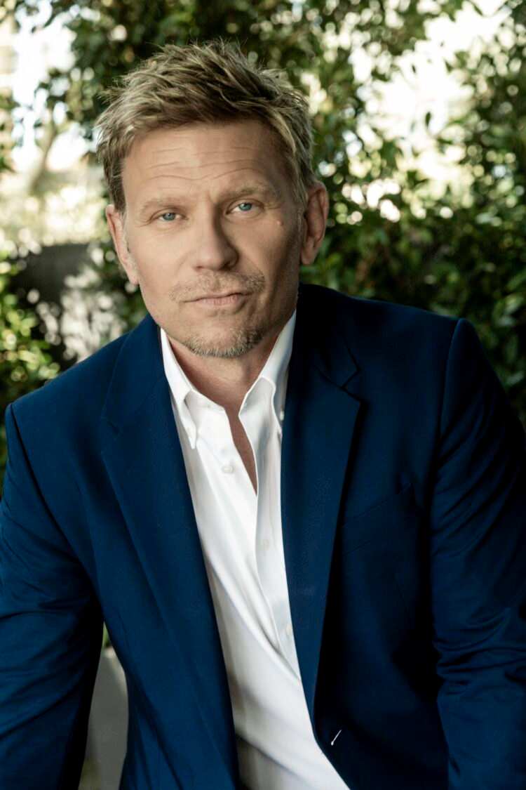 Марка пеллегрино фото Mark Pellegrino Tell-Tale TV Mark pellegrino, Pellegrino, Watch gilmore girls