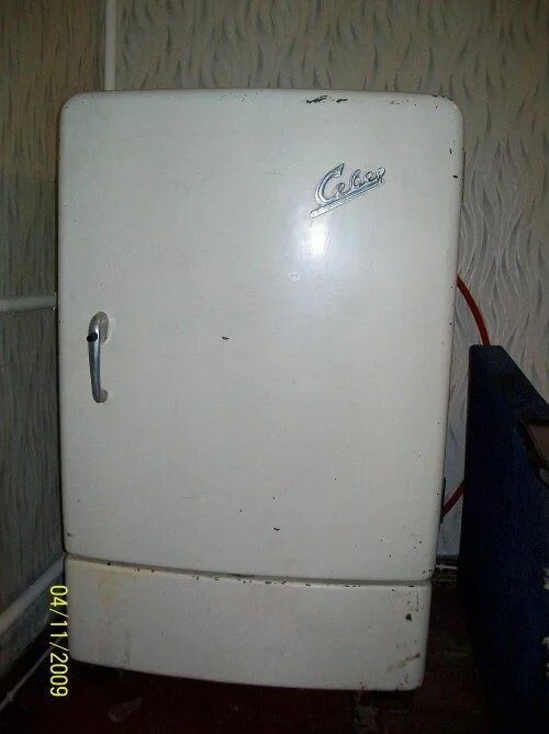 Марка советских холодильников фото Советские холодильники Refrigerator, Top freezer refrigerator, Freezer