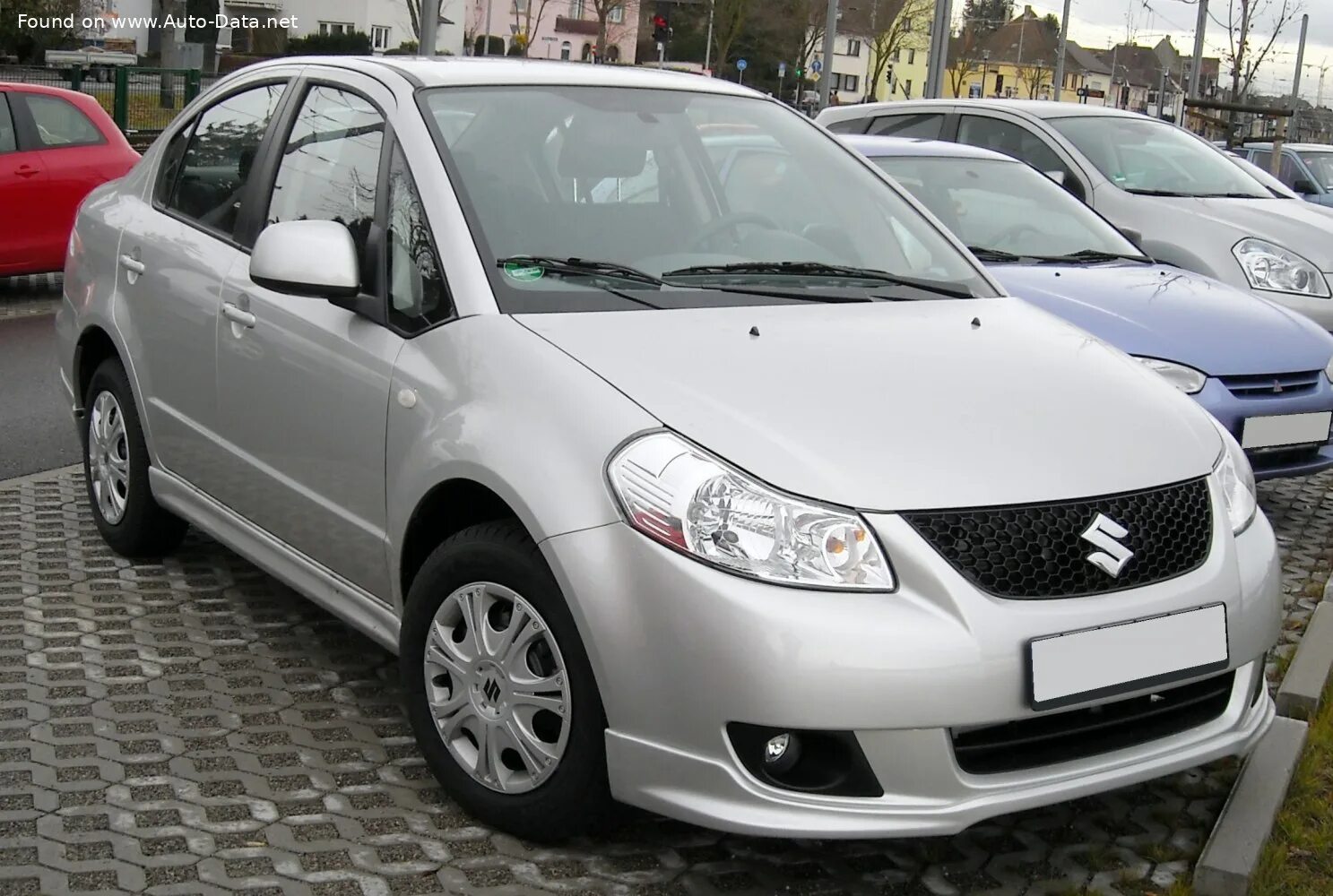 Марка сузуки фото 2007 Suzuki SX4 I Sedan Технические характеристики, Расход топлива, Габариты