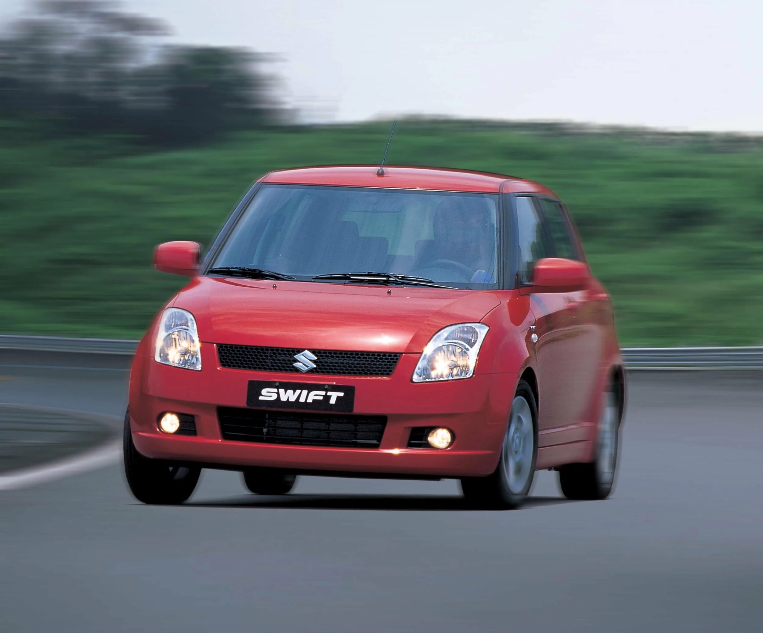 Марка сузуки фото Car choice: Suzuki Swift or Toyota Yaris? The Independent The Independent