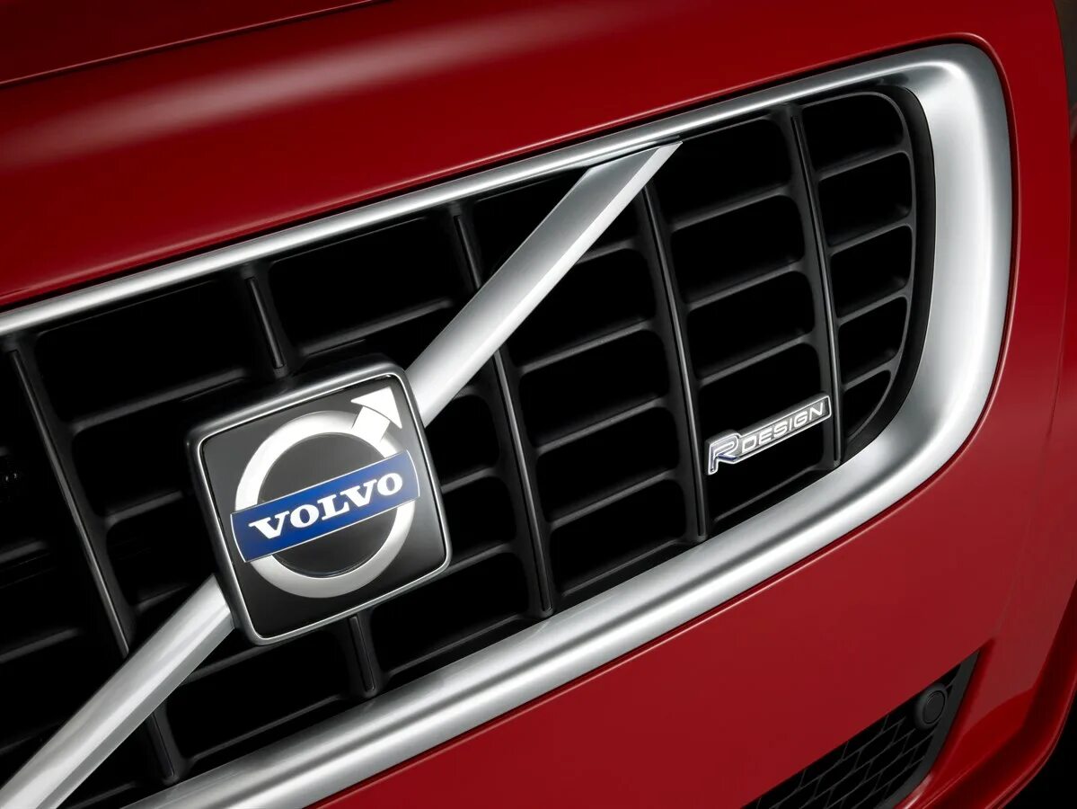 Марка вольво фото THE VOLVO V70 GETS SPORTY - Volvo Car UK Media Newsroom
