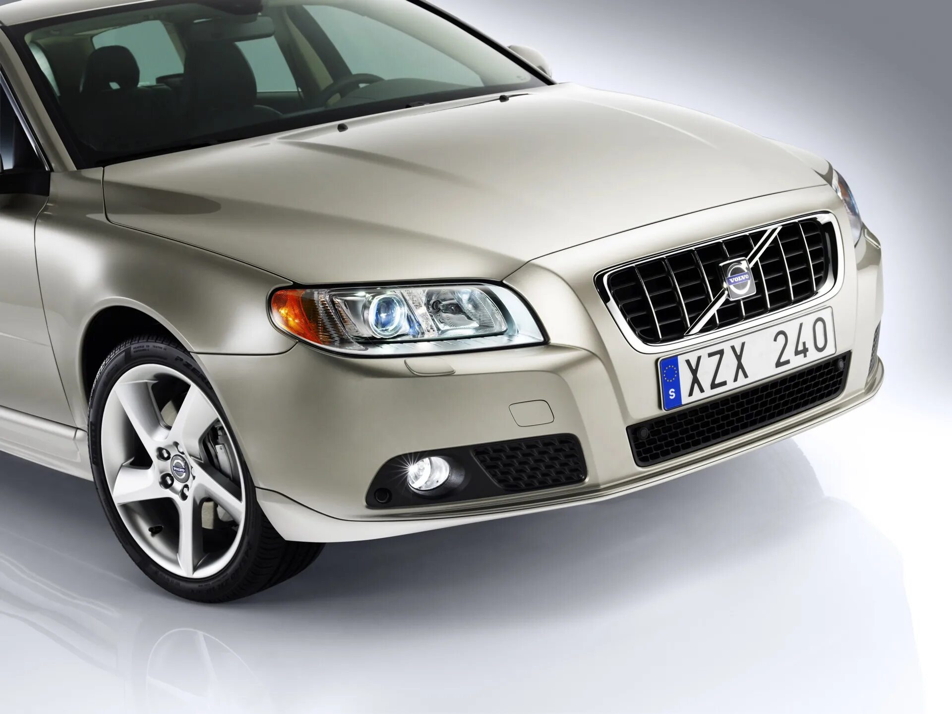 Марка вольво фото 2008 Volvo V70 Image. Photo 21 of 22
