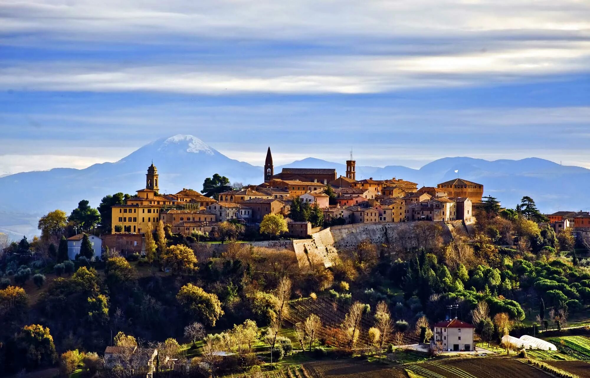 Марке италия фото Did you know that in Le Marche you can get married in some of the most beautiful