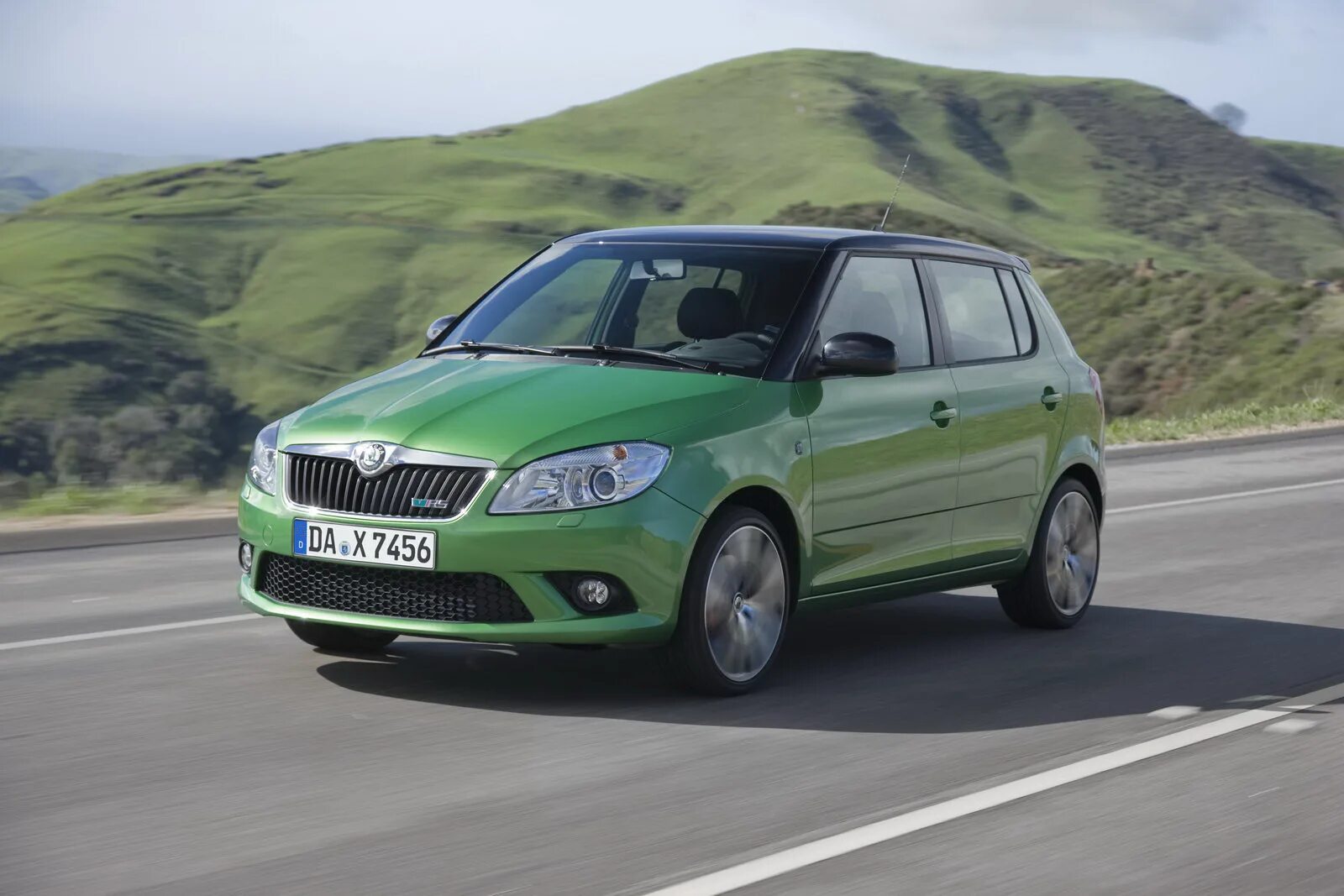 Марки автомобилей шкода фото VW Group's Skoda Division Sets New Record in 2010 with 762,600 Sales Carscoops