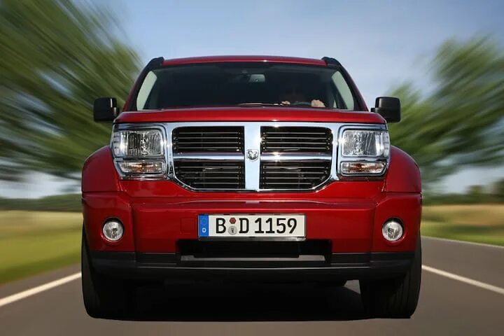 Марки додж список с фото Dodge Nitro - nieuws, informatie en prijzen - AutoWeek