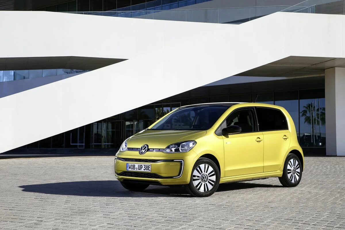 Марки фольксваген список с фото все модели VW offers electric varient of the popular Up! car Wallpaper