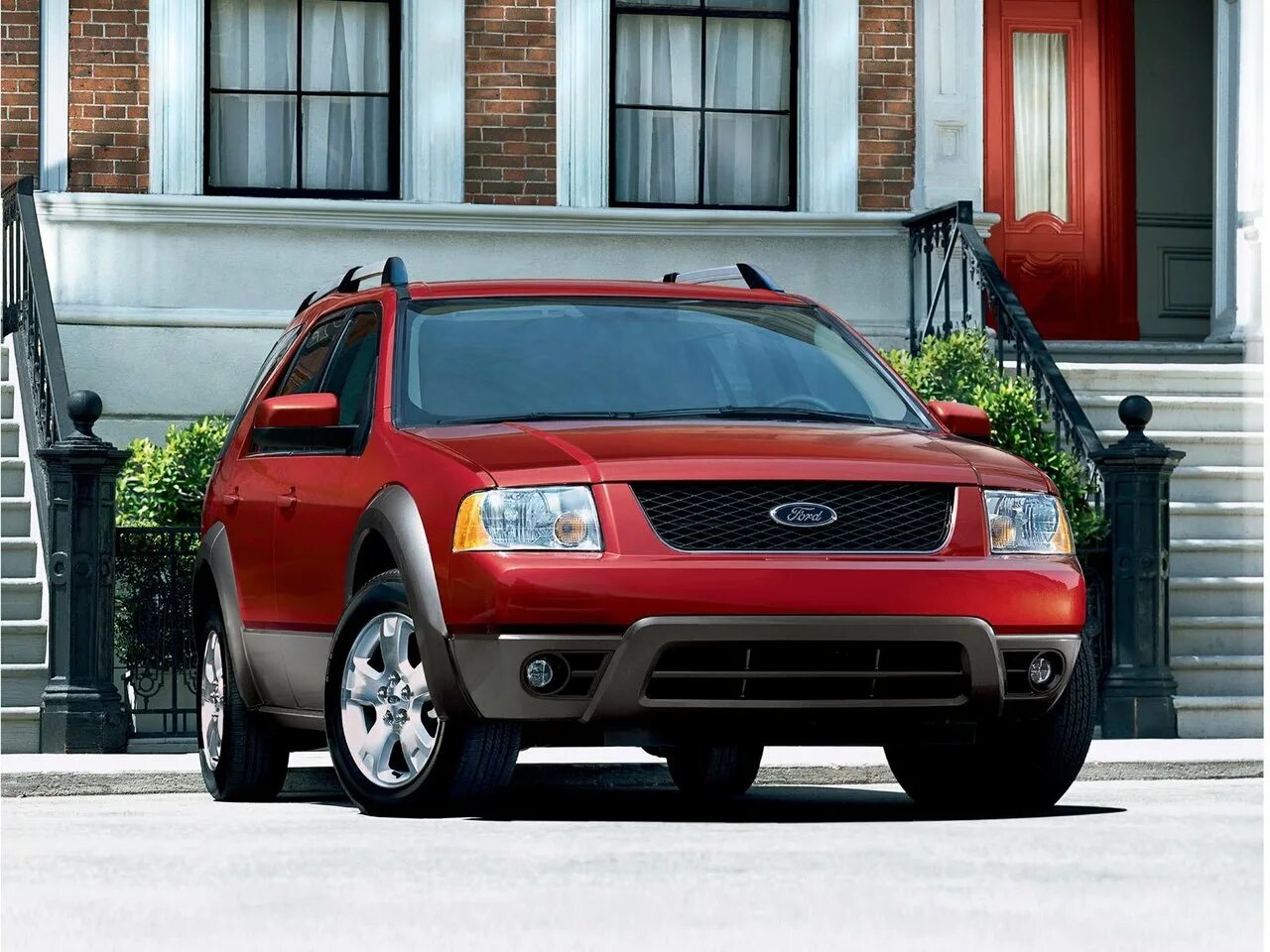 Марки фордов все модели фото Ford Freestyle -н.в., внедорожник 5-дверный - технические характеристики, модель
