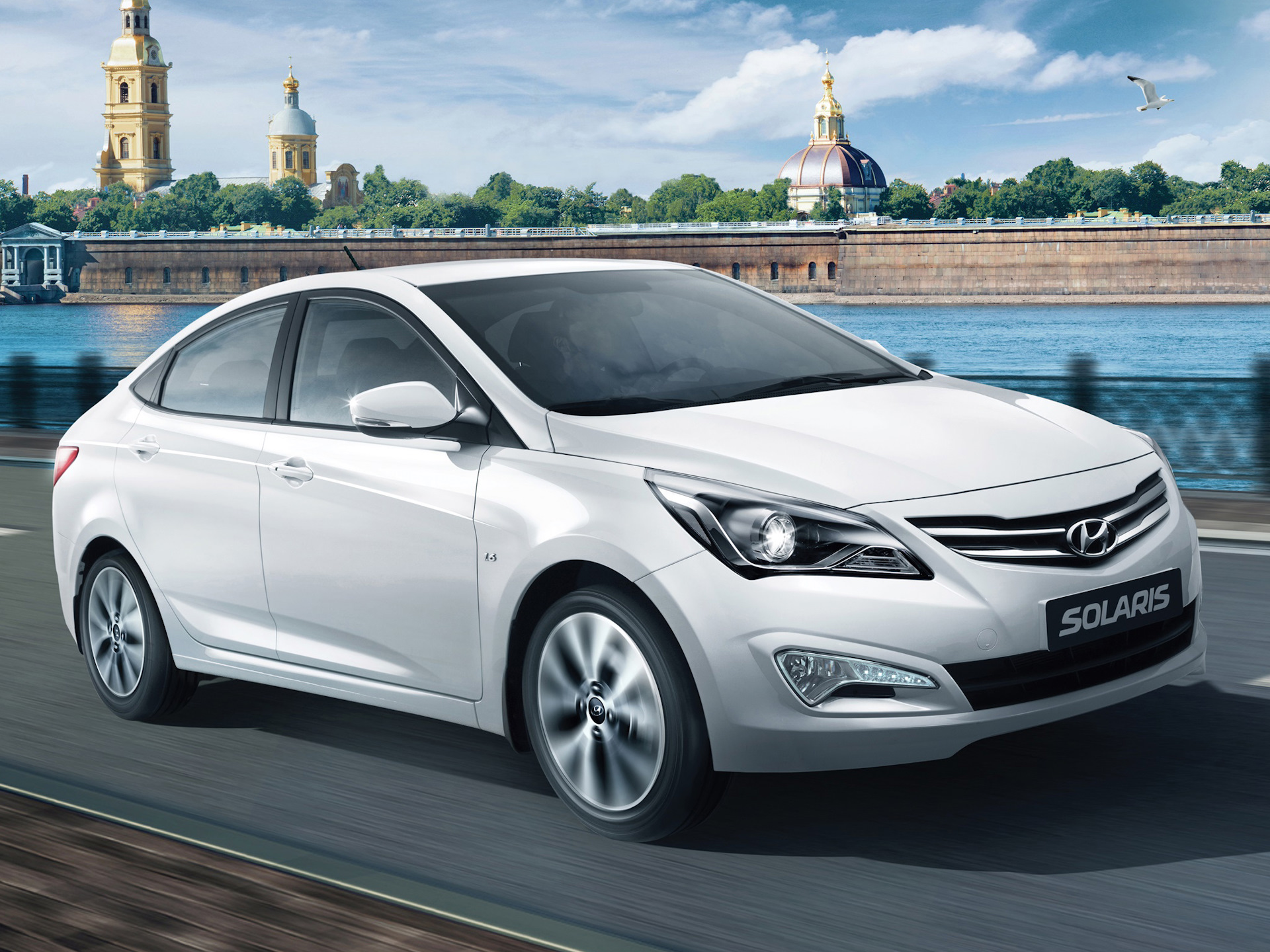 Марки хундаев фото Hyundai Solaris 2015 года. Комплект из 4-х ковриков в салон + 5-й коврик на тонн