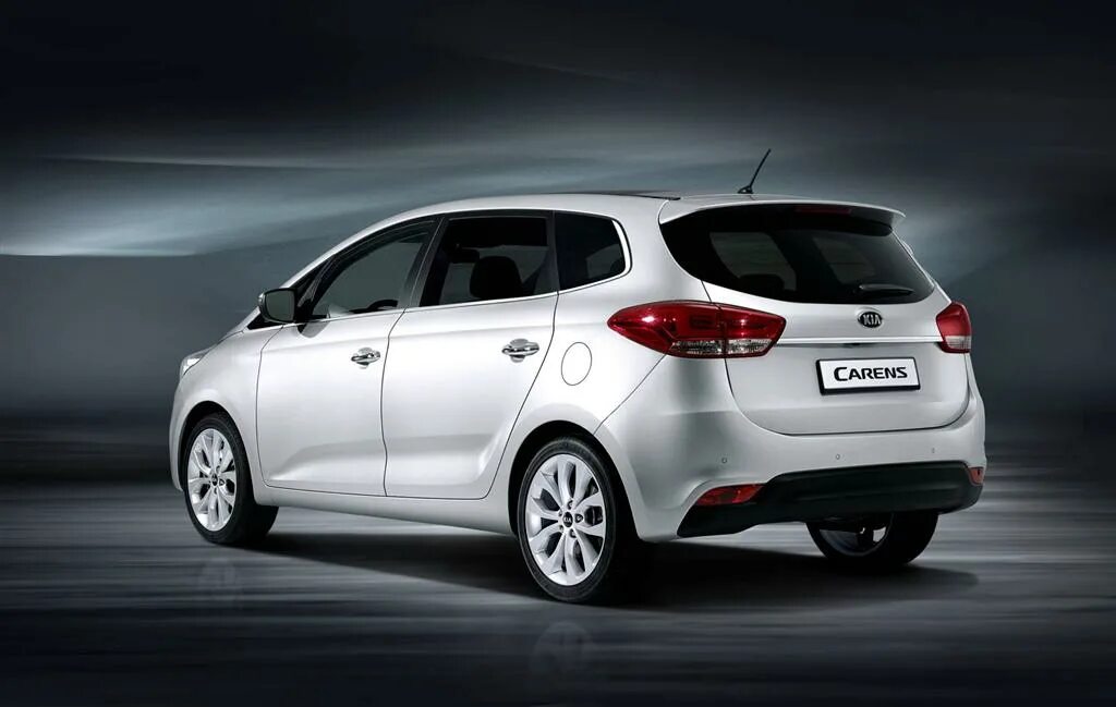 Марки кия список с фото 2013 Kia Carens Image. Photo 3 of 4