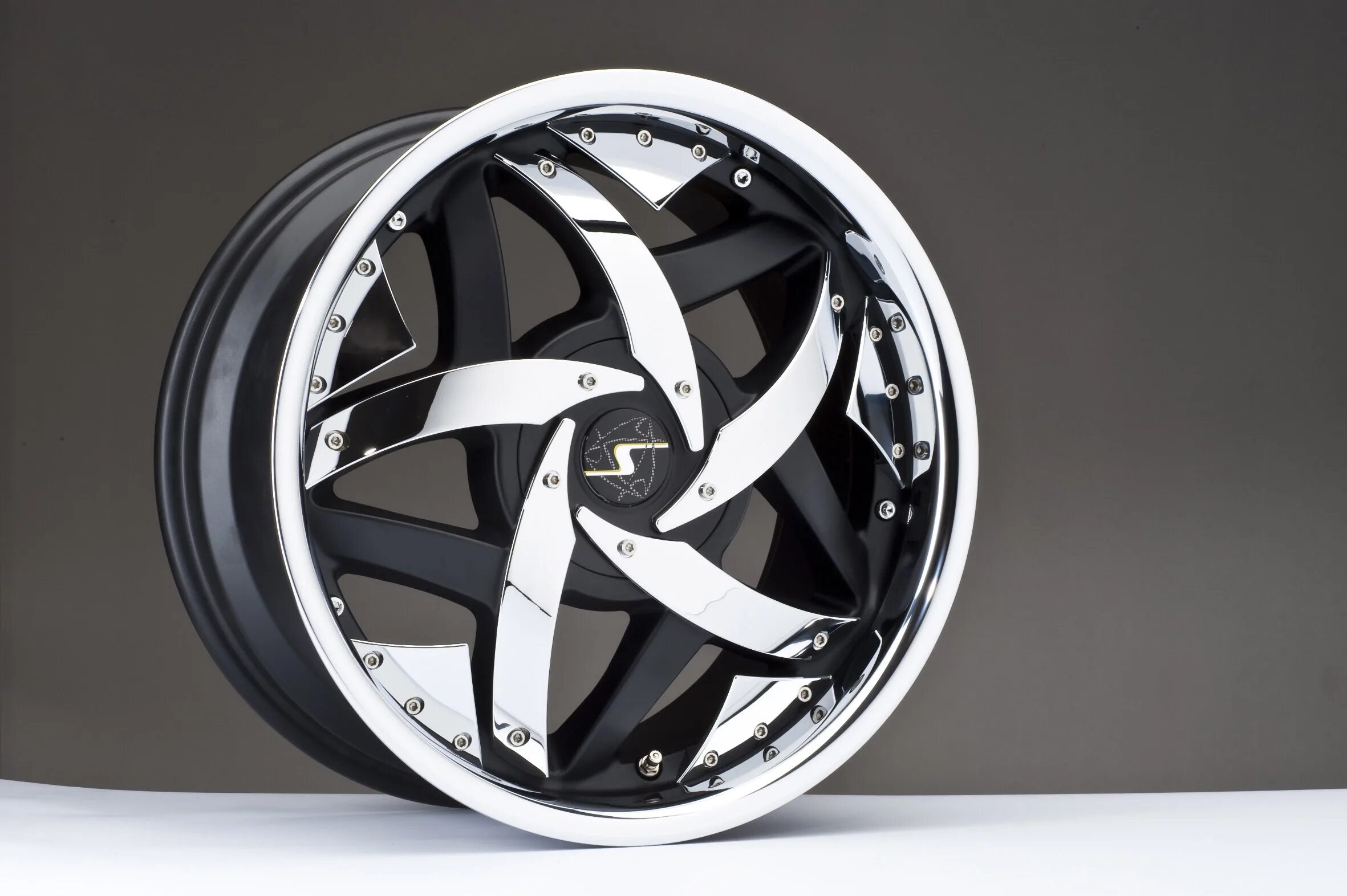 Марки литых дисков фото Schmidt Revolution MYSTIC aluminum rims (2009) - picture 4 of 5