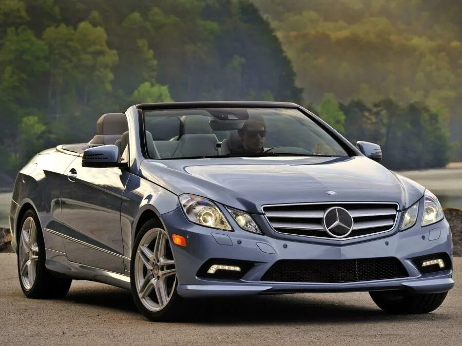 Марки машин мерседес фото Mercedes-Benz E550 Cabriolet 2010 года выпуска. Фото 21. VERcity