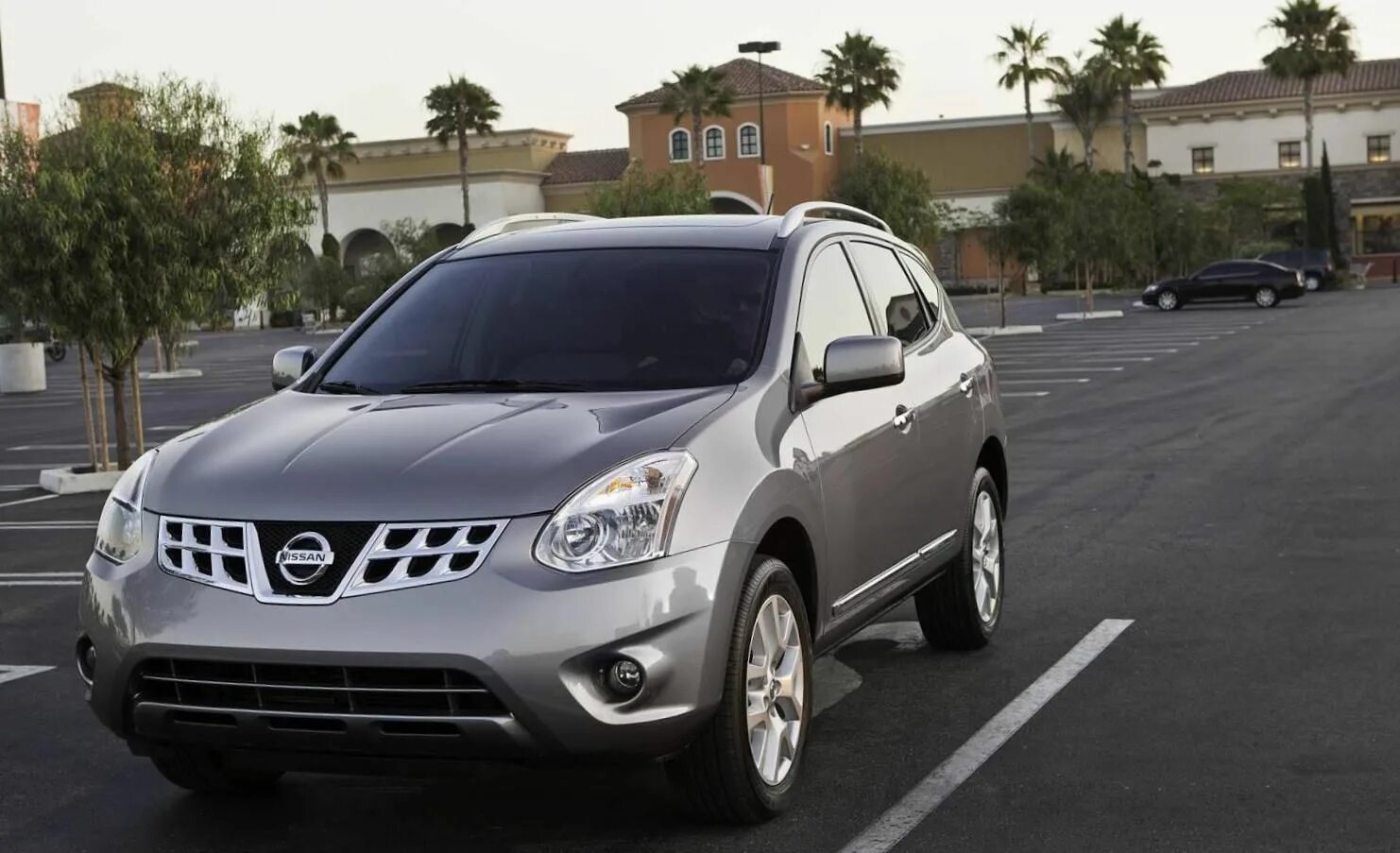 Марки машин ниссан фото Nissan Rogue Photos and Specs. Photo: Nissan Rogue Specification and 23 perfect 