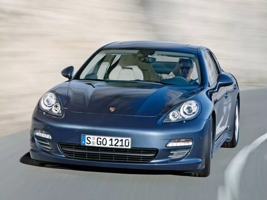 Марки машин порше фото Porsche Panamera 4S 2009 года выпуска. Фото 6. VERcity