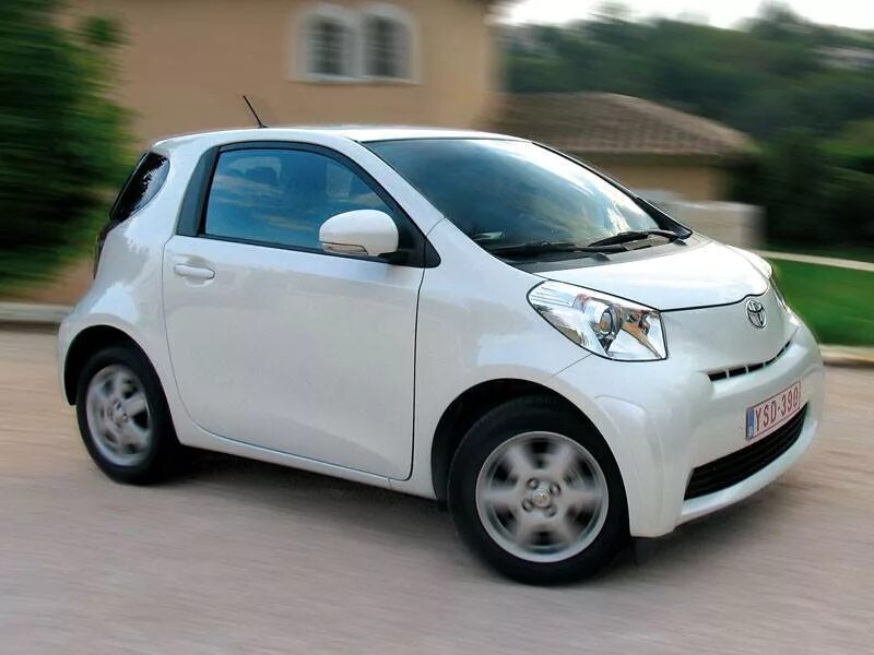 Марки машин тойота фото и цены Toyota IQ - обзор, цены, видео, технические характеристики