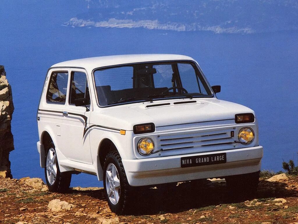 Марки нивы фото Lada Niva Grand Large - Lada 4x4 3D, 1,7 л, 2011 года другое DRIVE2