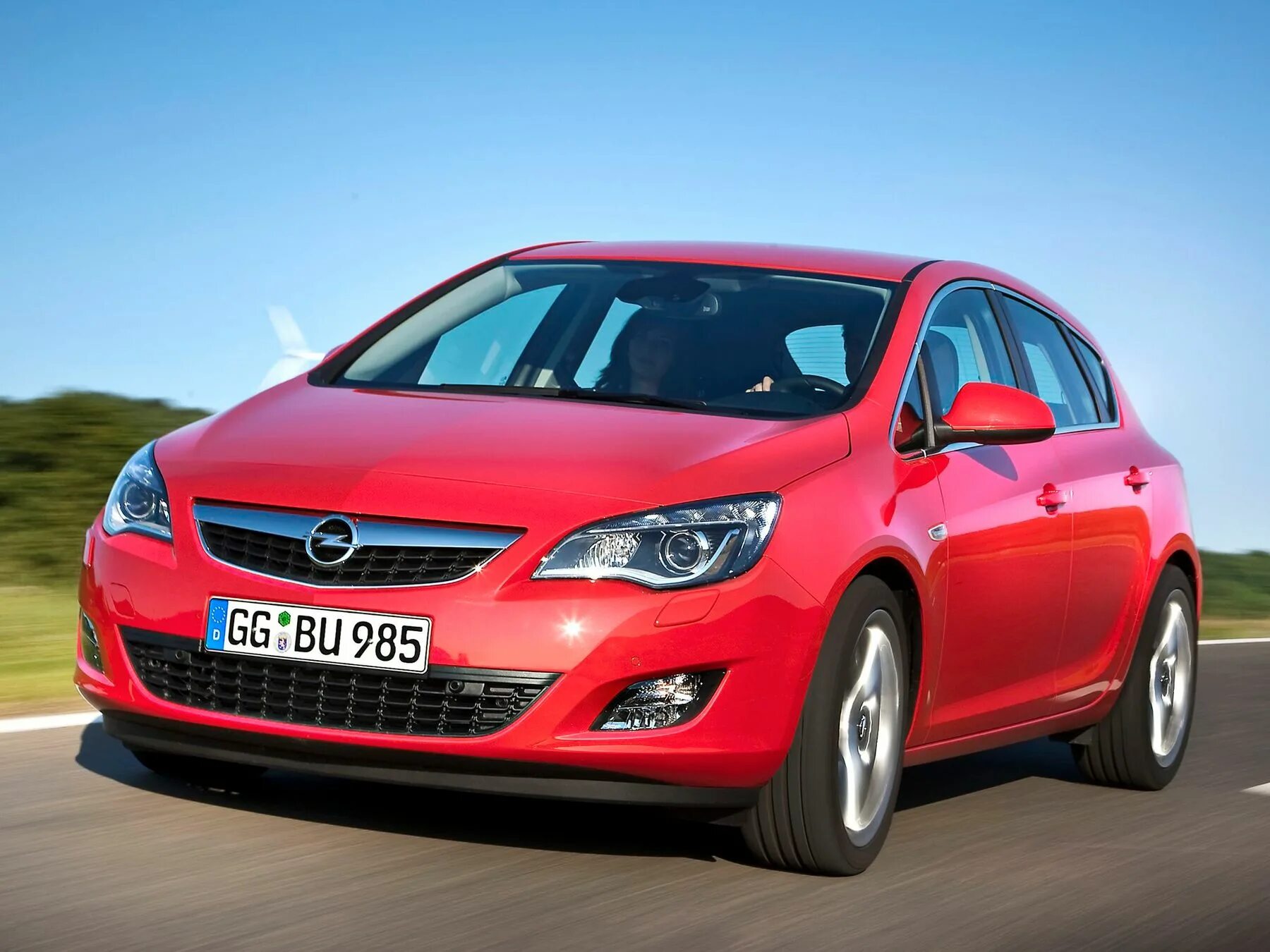 Марки опель список с фото Opel Astra 2009 года выпуска, 4 поколение, хэтчбек 5 дв. - комплектации и модифи