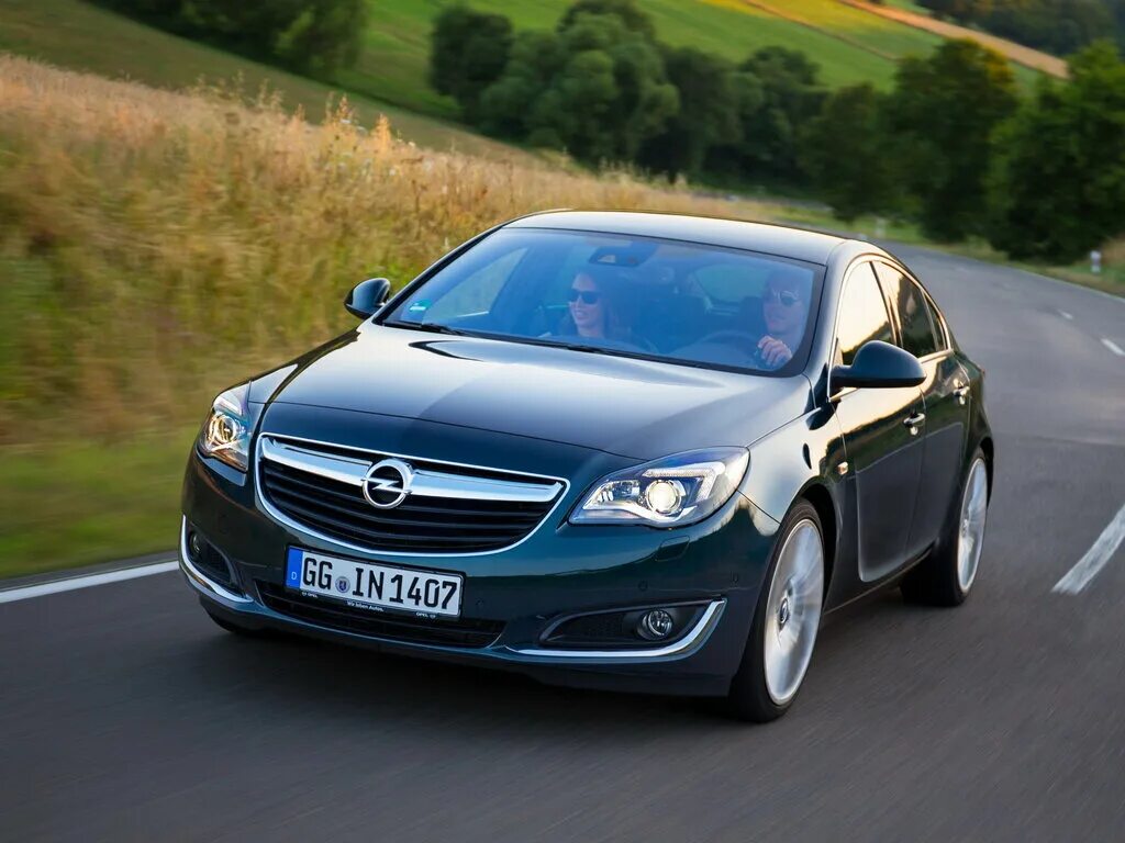 Марки опелей названия и фото Opel Insignia рестайлинг 2013, 2014, 2015, 2016, 2017, лифтбек, 1 поколение, ZG0
