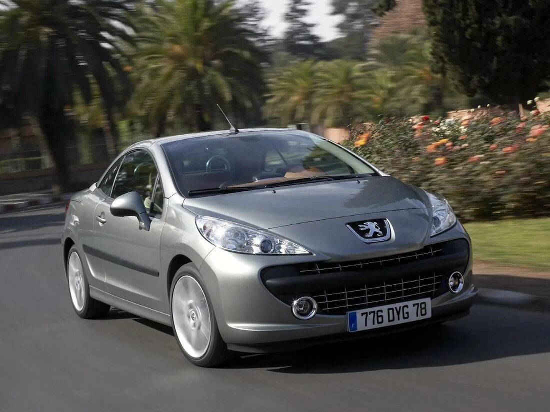 Марки пежо фото Peugeot 207 CC - info, prix, alternatives AutoScout24
