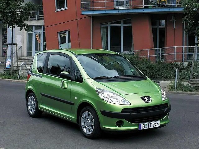 Марки пежо фото Технические характеристики Peugeot 1007 1.4 i (75Hp) AT 2005 - н.в.
