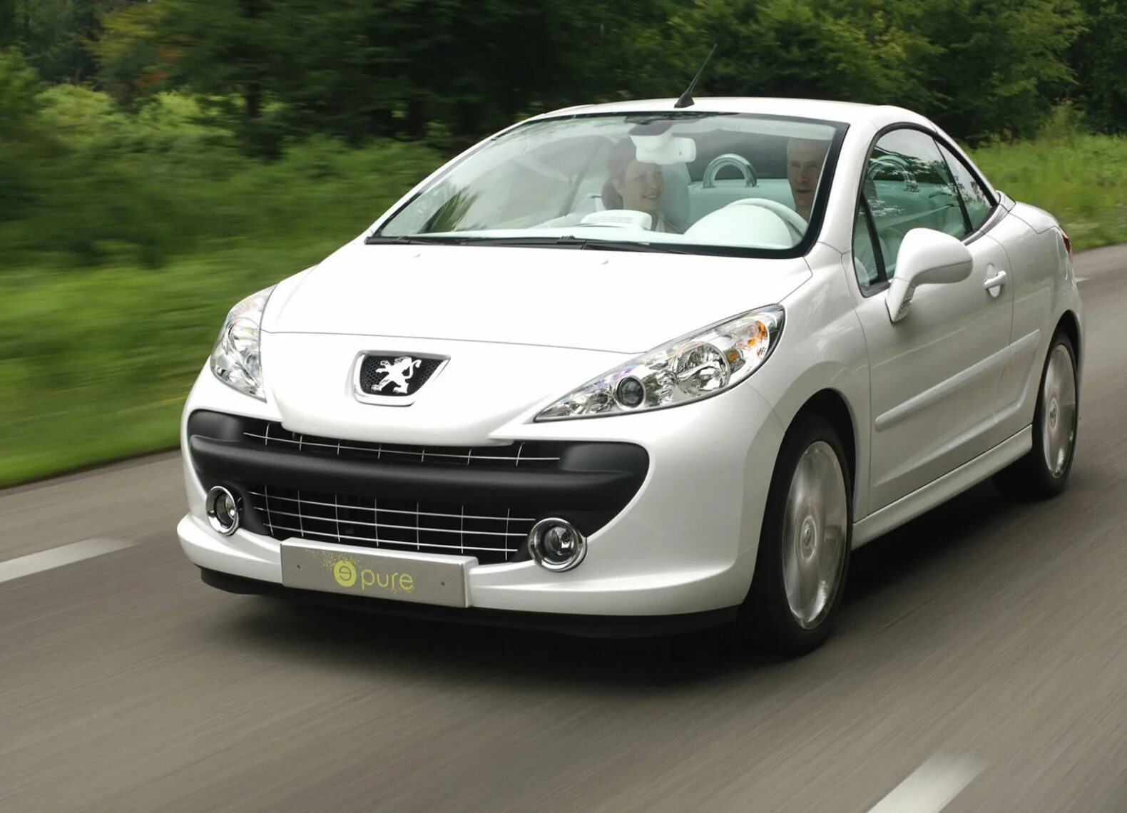 Марки пежо список с фото Peugeot 207 epure Concept фотоальбом - автомобильный журнал Simplycars.ru