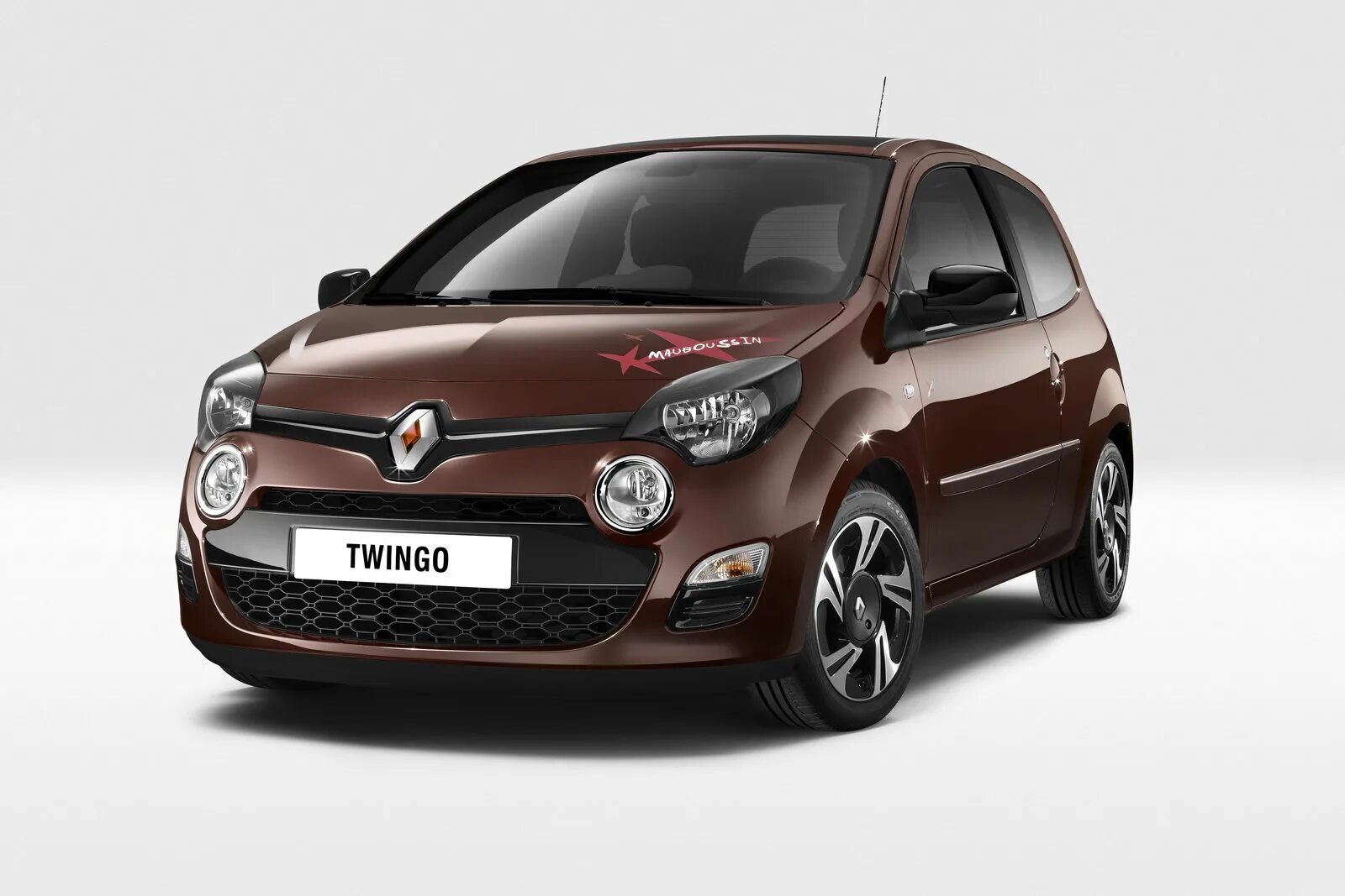Марки рено список с фото IAA 2011: Renault Unleashes Facelifted Twingo Including the RS, Gordini and Mabo